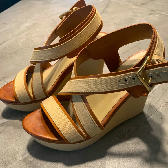 Tommy Hilfiger Wedges - Picture 1 of 2